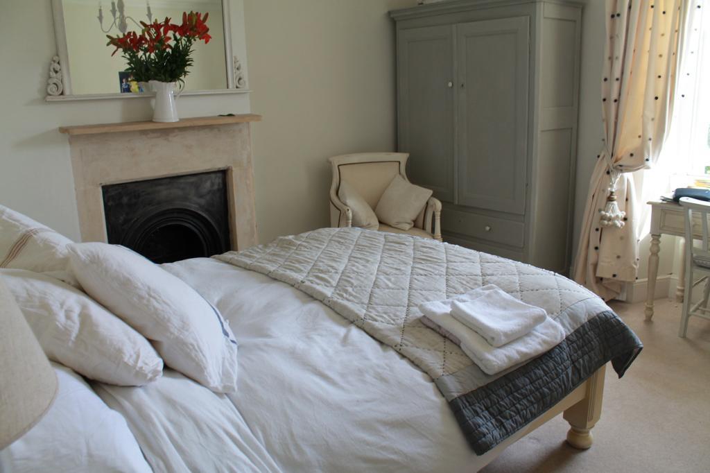 Kelston Roundhill Farmhouse الغرفة الصورة